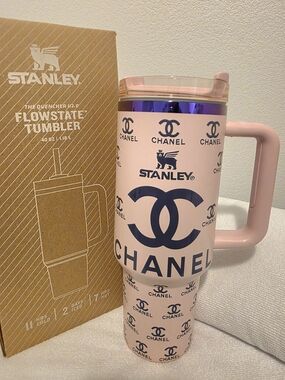 Stanley Pink Iridescent Engraved Logo FlowState Quencher Tumbler 40 Oz